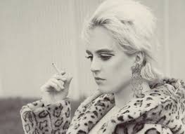 Only 1 available and it's in 4 people's carts. Project Of The Day A Closer Look At Warhol Muse Edie Sedgwick Indiewire