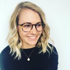 Suzanne Simms (@suz_simms)