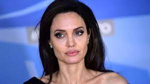 Have angelina jolie and jonny lee miller been dating for years? Angelina Jolie Angst Vor Der Steuerfahndung Bunte De