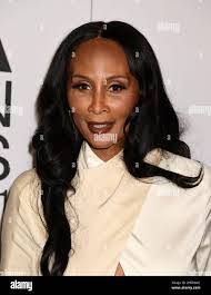 Nathan Fern's Instagram, Twitter & Facebook