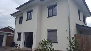 gebr wiedey gutersloh vorbaurollladen nachtraglich am haus installiert die sicherheit stand hier im vordergrund vom aussenrollladen rollladen hausfassade