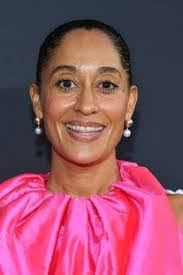 Tracy Ross's Instagram, Twitter & Facebook