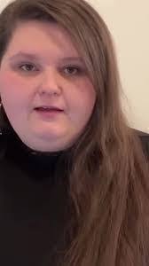 Amber Hartmann's Instagram, Twitter & Facebook