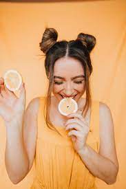 Easy Photoshoot Ideas Fruit Edition Creative Photoshoot Ideas Creative Portrait Photography Self Photography