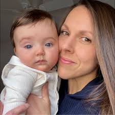 This 11-year-old rapped Biggie's "Juicy"