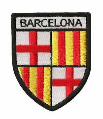 Barcellona ha molti distretti a loro volta suddivisi in quartieri. Toppa Barcellona Stemma Ricamato Trasferimento Toppa Termoadesiva Barca Ebay