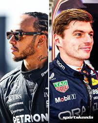 Former F1 driver and pundit takes a brutal dig at Lewis Hamilton and  praises Max Verstappen 👀 Read from here 👇🏻