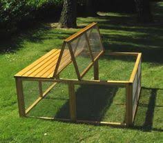 Geraumiges Freilaufgehege Gefertigt Aus Massivem Kiefernholz Mit Verzinktem Drahtgitter Praktisch Sind Auch Die Scharniere Huhnerzaun Kleintiergehege Gehege