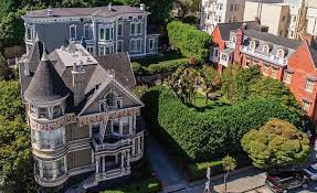 Sotheby's international realty gives you detailed information on real estate listings in san francisco, california, united states. Curbed Sf S Most Beautiful Homes Of 2018 San Francisco Houses Pacific Heights Beautiful Homes