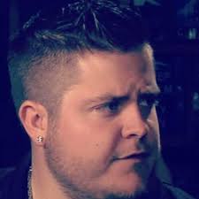 Brandon Warne's Instagram, Twitter & Facebook