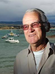 Rescue veteran's efforts celebrated