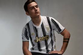 The home kit is traditional white and black stripes reinterpreted by nike through a zigzag motif. Cristiano Ronaldo Models Juventus 2020 21 Home Kit As Iconic Black And White Stripes Return