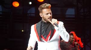 Pokora a fui les problèmes en s'installant, un temps, sous le soleil corse. Festival De Nimes Matt Pokora Vitaa Et Slimane Dans Les Arenes Le 2 Juillet 2020 Objectif Gard