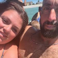 anybody in englewood able to help with some groceries ?! I have a mom in  need!