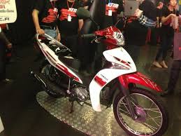 No apretar los tornillos del todo hasta asegurarse que el kit está correctamente colocado y alineado. Yamaha Lagenda Jupiter Z Crypton Z Vega Force Archives Motomalaya Net Berita Dan Ulasan Dunia Kereta Dan Motosikal Dari Malaysia
