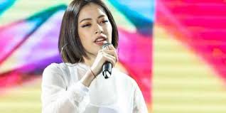 Phim đạt 71 tỷ của chi pu, thanh hằng dự lhp. Who Is Chi Pu Dating Chi Pu Boyfriend Husband