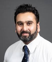 Hassan Tariq's Instagram, Twitter & Facebook