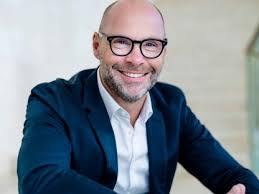 Crossmedia-Kampagne: Guhl führt mit David+Martin neue Haarpflege-Serie ein