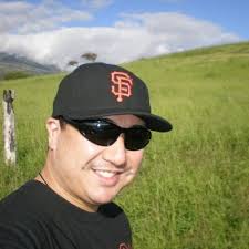 Bobby John Roxas (@broximusprime)