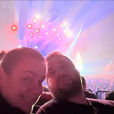 American rapper Dank Demoss proving big is beautiful 😶