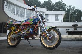 Artikel kali ini kita akan membahas tentang modifikasi rx king standar. Modifikasi Yamaha Rx King Inilah Raja Paling Genit Di Dunia Otoinfo Id