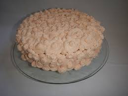 Fruchtige Buttercreme Torte Mit Erdbeeren Und Sahne Schmand Creme Buttercreme Torte Erdbeeren Und Sahne Buttercreme