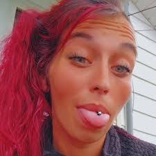 Shawn Strauss's Instagram, Twitter & Facebook