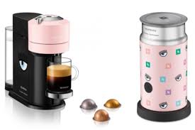 Nespresso has collaborated with italian entrepreneur chiara ferragni. Chiara Ferragni Relooke Certains Modeles Nespresso Dans Une Collection Estivale