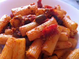 Pasta Olive E Capperi Con Granella Di Pistacchio Olive E Capperi Ricette Pistacchio