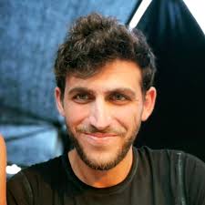 Yes I post a lot of hardware videos. But here's a friendly reminder. I have  Omnisphere. Its my favourite VST, closely followed by the free Vital.