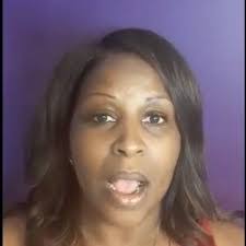 Katherine Worthy's Instagram, Twitter & Facebook