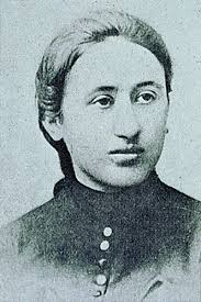 Join us on her 150th birthday for a series of panels, discussions, and lectures on the life. Rosa Luxemburg Enciclopedia Cat