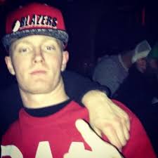 Doug Hennessy (@HennyStayFly)