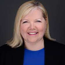 Krystal Mackenzie's Instagram, Twitter & Facebook