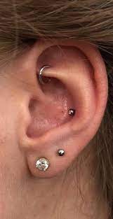 Double Lobe Piercing Rook Piercing With Ring Hoop And New Conch Piercing Still Swollen Around The Inner Cartilag Lobe Piercing Double Lobe Piercing Piercings