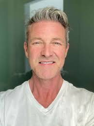 Meet Todd Williamson