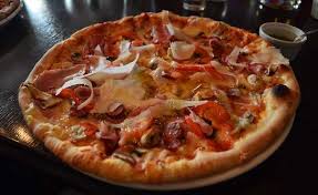 Presto pizza este un brand 100% romanesc, nascut in 2006. Unde Mancam Cea Mai Buna Pizza La Timisoara Zambesc