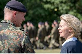 ˈʊʁzula fɔn dəɐ̯ ˈlaɪən (listen); Kaserne In Stetten Am Kalten Markt Von Der Leyen Will Millionen In Alb Kaserne Investieren Politik Stuttgarter Nachrichten