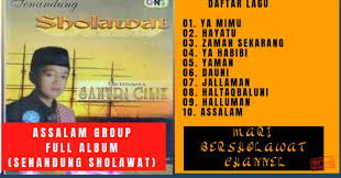 Nov 17, 2018 · lirik lagu sholawat jallaman qod arsalak versi ceng zam zam jallaman qod arsala rahmatal lil 'alamin fazarojin ammala ya imamal mursalin 2x kunta nuron hiinala hinala kanaakaunun au mala bal nabiyyan mursala hiina la ma un wathin 2x jallaman qod arsala rahmatal lil 'alamin fazarojin ammala ya imamal mursalin anwarot u mul quro fiika ya khoirol waro. Lirik Lagu Zaman Sekarang Banyak Wanita Merias Diri Alyamaniyah Dan Videonya Akhwat Muslimah