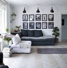 Cadres Photos Dessins Et Tableaux 30 Idees De Deco Murale Deco Salon Deco Decoration Appartement