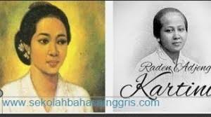 Dia adalah tokoh pelopor kebangkitan perempuan pribumi dan menjadi simbol bagi meski menikah, kartini tetap berjuang memperhatikan kaumnya. Contoh Recount Text Biografi Kartini Dalam Bahasa Inggris Dan Artinya