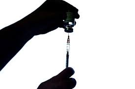 Regione lombardia, sospesi i vaccini per i docenti. 10 630 Nuovi Casi E 422 Decessi Lombardia E Polemica Sul Piano Vaccini
