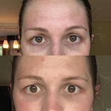 Lisa Dease's Instagram, Twitter & Facebook