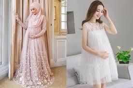 Ibu satu anak ini mengaku sudah lama tak foto berdua bersama aiman. Tampil Simple Dan Menawan Ini 6 Rekomendasi Gaun Kondangan Untuk Ibu Hamil