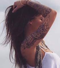 Next post tatouage mandala dotwork yinyang femme. Tatouage Femme Bras 20 Modeles Sexy Pour Un Tatouage Femme