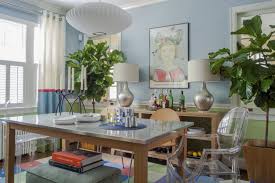 A beautiful home deserves a beautiful dining table where family and friends can get together. 20 Sleek Stainless Steel Dining Tables