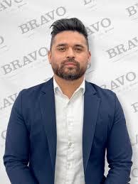 Meet the Expert Staff of Bravo Chrysler Dodge Jeep Ram in ...