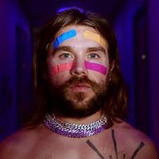 Logan Ballinger's Instagram, Twitter & Facebook