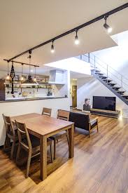 黒い塗り壁が景色に映える２階建て 宮崎県 ピースホーム 住宅 新築 リフォーム 売土地 住宅 一戸建て 注文住宅 内観 おしゃれな住宅 おしゃれ マイホーム計画 インテリア 建築家とつくる家 和室 ldk デザイン照明 ダウンライト 吹抜け 吹抜けのある暮