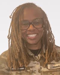 Tonia Garnett's Instagram, Twitter & Facebook